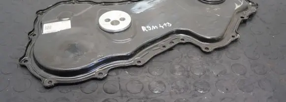 Opel Vivaro Timing chain cover 135027147R