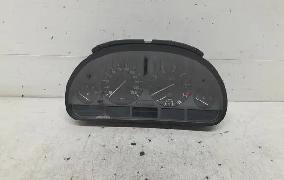 BMW 5 E39 Speedometer (instrument cluster) 62118381195 8381195