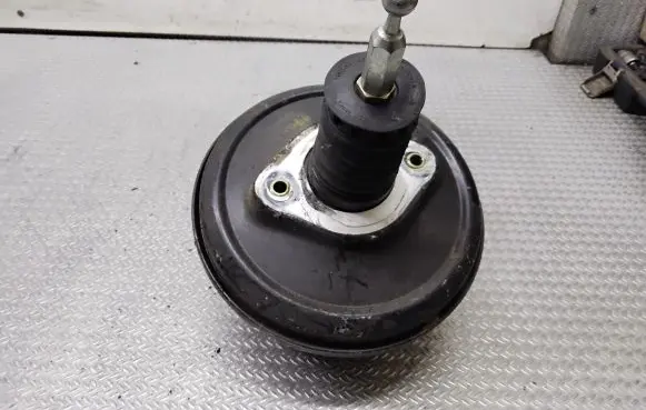 Audi A6 S6 C5 4B Brake booster 4B3612105A
