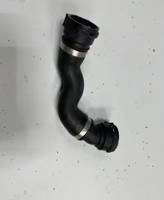 BMW 5 F10 F11 Engine coolant pipe/hose 8511928 17128511928