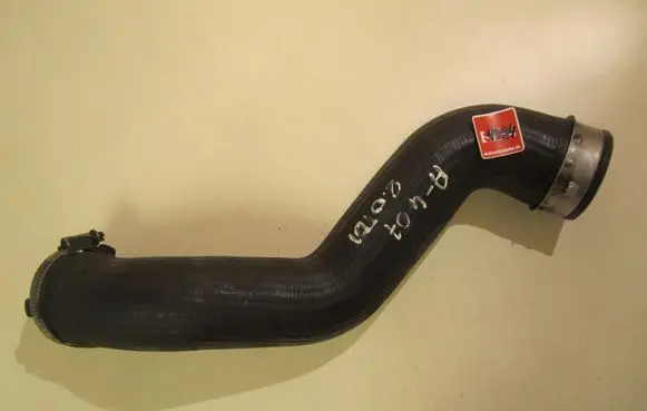 Audi A4 S4 B7 8E 8H Intercooler hose/pipe 8E0145737F