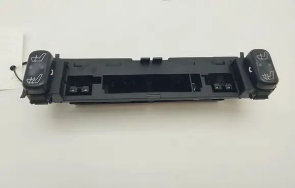 Mercedes-Benz E W210 Seat heating switch 2108200051