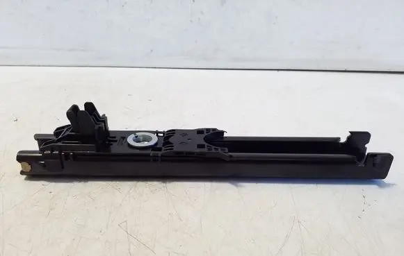 Citroen C5 Aircross Seat belt adjustment rail 9813550780