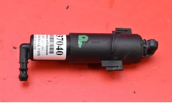 Audi A5 8T 8F Windshield washer spray nozzle 8T0955102