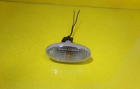 Mazda 6 Front fender indicator light P2829