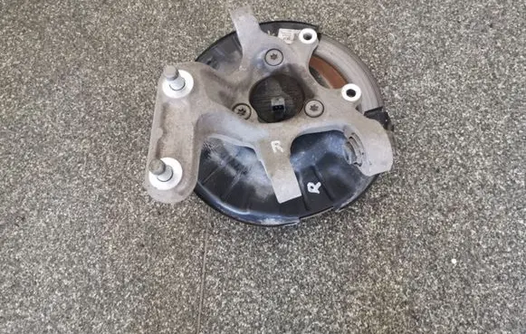 Hyundai Kona I Rear wheel hub 52701K4100