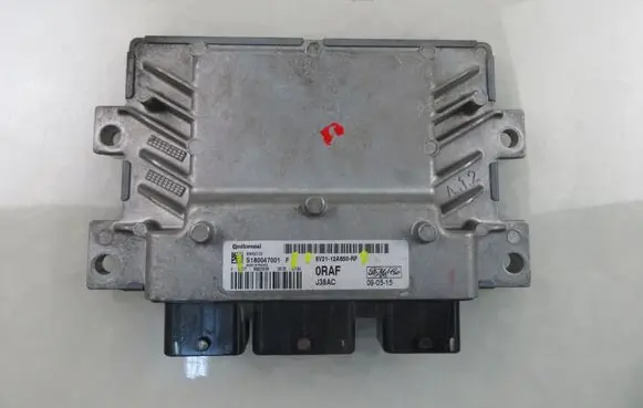 Ford Fiesta Engine control unit/module S180047001F 8V2112A650RF