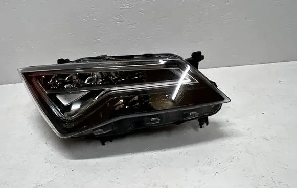 Seat Ateca Headlight/headlamp 576941008G