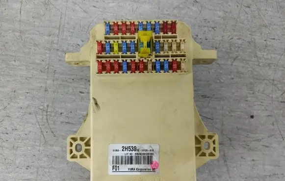 Hyundai i30 Fuse box set 91950-2H530