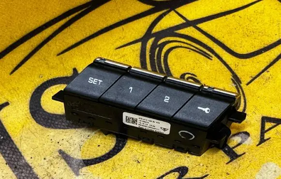 Porsche Panamera (970) Seat memory switch 97061310351