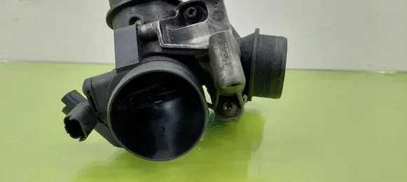 Ford Focus Throttle body valve 9655971880