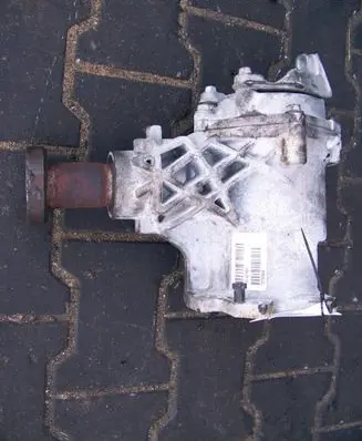 Volvo XC60 Rear gearbox reducer/haldex oil pump 