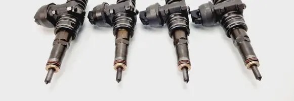 Volkswagen PASSAT B6 Fuel injectors set 0414720215 038130073AG