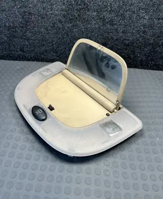 Mercedes-Benz S W220 Rear seat light A2208200301