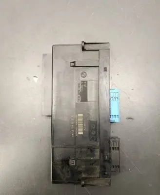 BMW 3 E90 E91 Comfort/convenience module 10681810 9187544