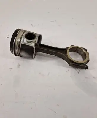 Volkswagen Touareg I Piston MA0