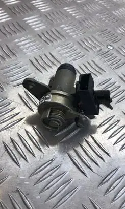 Audi A4 S4 B7 8E 8H Tailgate/trunk/boot lock/catch/latch 8E0827573