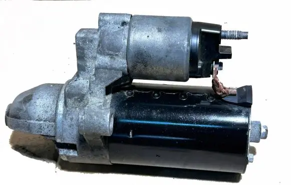 Toyota Avensis T270 Starter motor 281000X040 16079