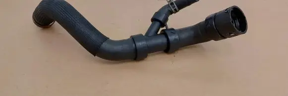 Land Rover Evoque I Air intake hose/pipe BJ328286BC