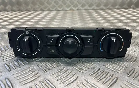 BMW 1 E81 E87 Climate control unit 9162986
