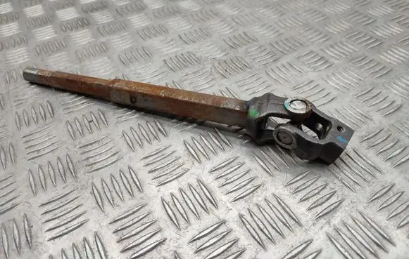 Suzuki SX4 Steering column universal joint