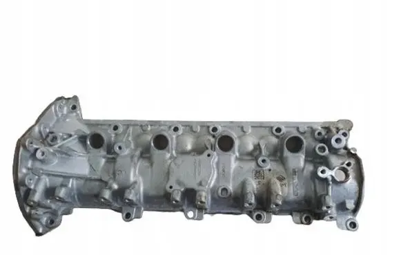 Renault Captur Rocker cam cover 132654210R