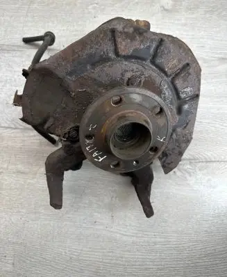 Skoda Fabia Mk1 (6Y) Front wheel hub