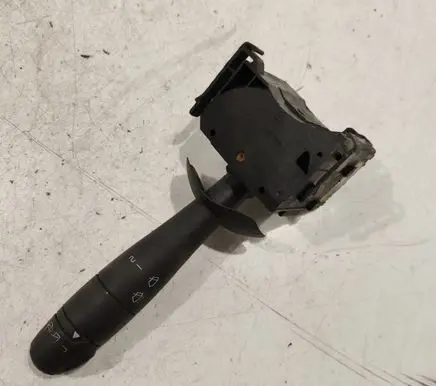 Renault Laguna II Wiper control stalk 8200002461
