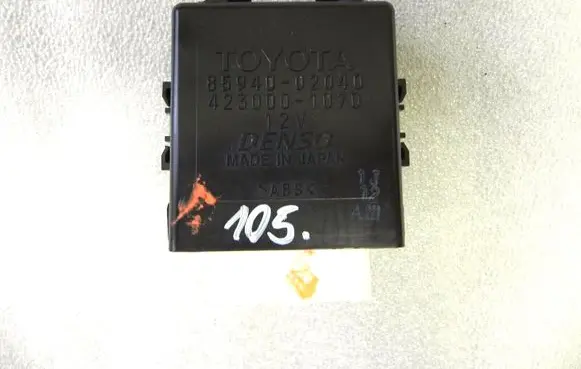 Toyota Auris 150 Window wiper relay 8594002040