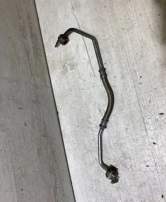 Opel Crossland X Turbo turbocharger oiling pipe/hose 9801832780