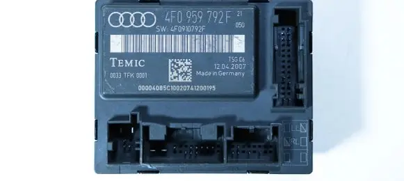 Audi A6 S6 C6 4F Door control unit/module 4F0959792F