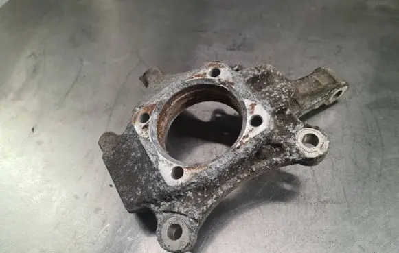 Chrysler Sebring (ST-22 - JR) Front wheel hub 04694948AA