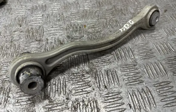 Mercedes-Benz C W204 Rear upper control arm/wishbone