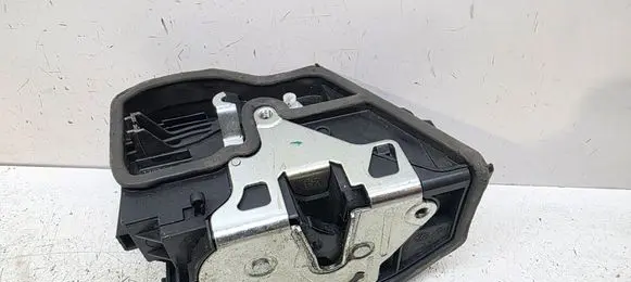 BMW 1 F20 F21 Rear door lock 51217202148