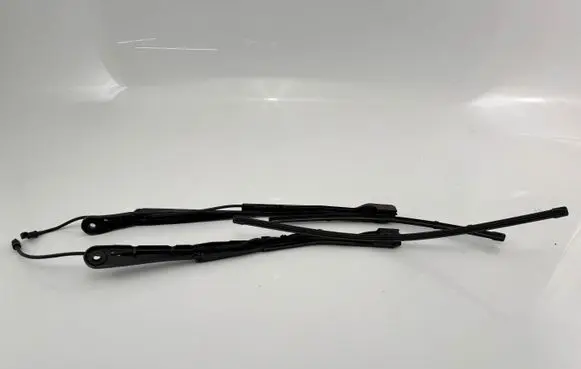 BMW 3 G20 G21 Headlight wiper blade set 9448919 9448920