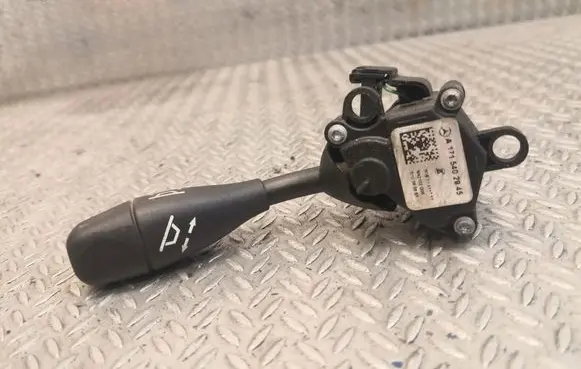 Mercedes-Benz E W211 Steering wheel adjustment handle/lever 1715402945