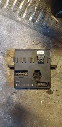 Audi A4 S4 B6 8E 8H Xenon control unit/module 8e0907297e