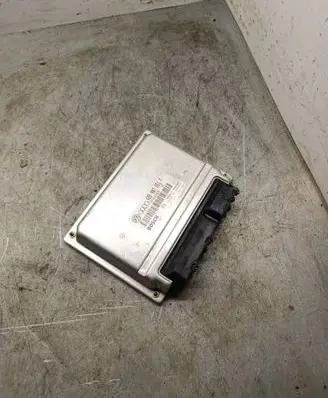 Audi A6 S6 C5 4B Engine control unit/module 4D0907551F