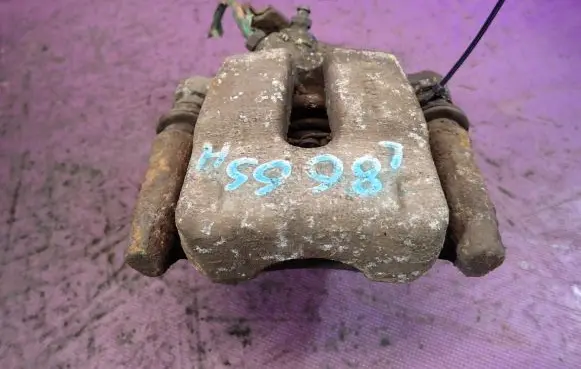 Renault Megane II Rear brake caliper