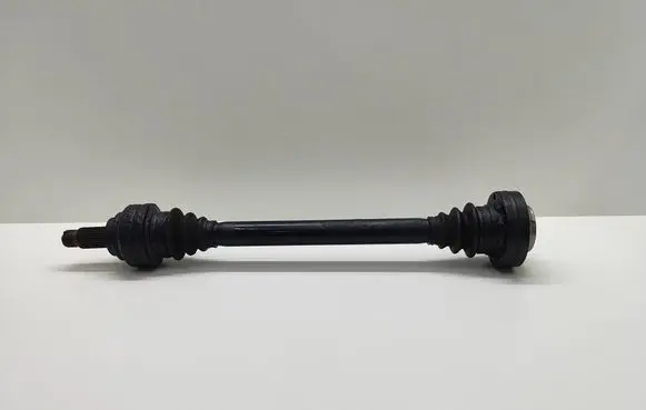 BMW 5 E60 E61 Rear driveshaft 7521630 7521630AI02 3141224