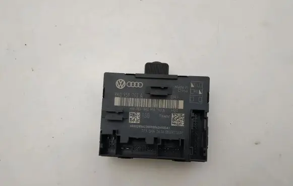 Audi A4 S4 B8 8K Door control unit/module 8K0959793A