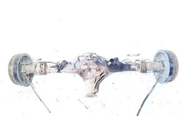 Mitsubishi L200 Rear axle beam with reductor 