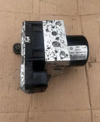 BMW X3 F25 ABS Pump 6857644 6857643
