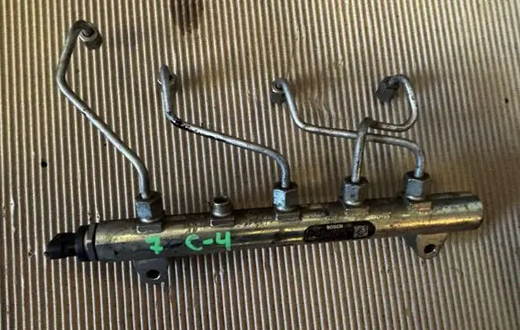 Opel Antara Fuel main line pipe 0445214106 001691L2 96440998