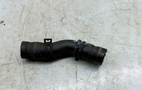 Volkswagen Jetta VI Engine coolant pipe/hose 06L133514A
