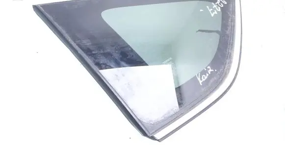 Toyota RAV 4 (XA40) Rear side window AS3