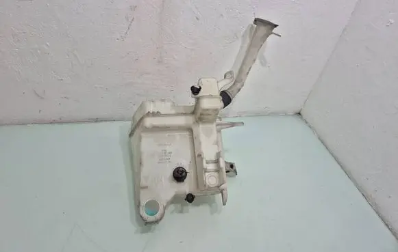 Nissan Murano Z52 Windshield washer fluid reservoir/tank 289105AA0A