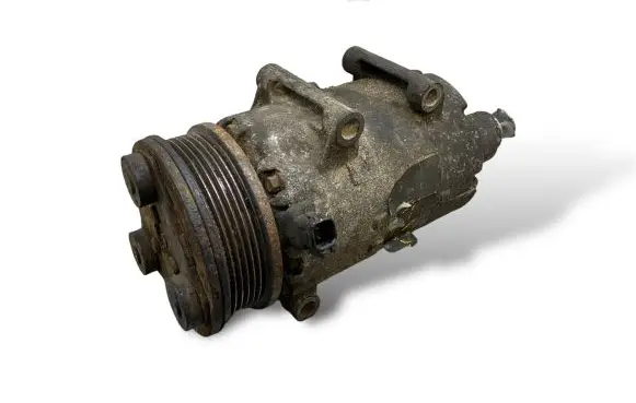 Ford C-MAX I Air conditioning (A/C) compressor (pump)