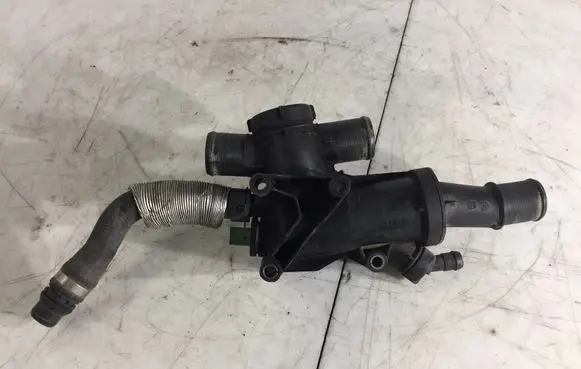 Ford S-MAX Thermostat/thermostat housing 9656182980