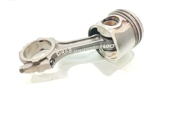 Hyundai H-100 Piston with connecting rod 